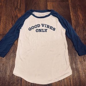 good VIBES tee